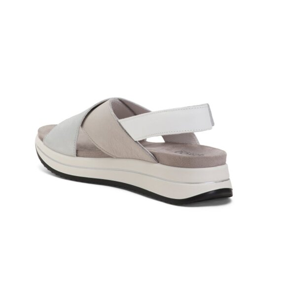 IGI&CO Silver Made In Italy Leather Cross Band Flat Sandals - Picture 2 of 2